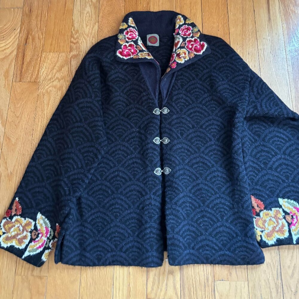 Vintage Millma Bolivia Alpaca Handloomed Cardigan  Sweater Size L